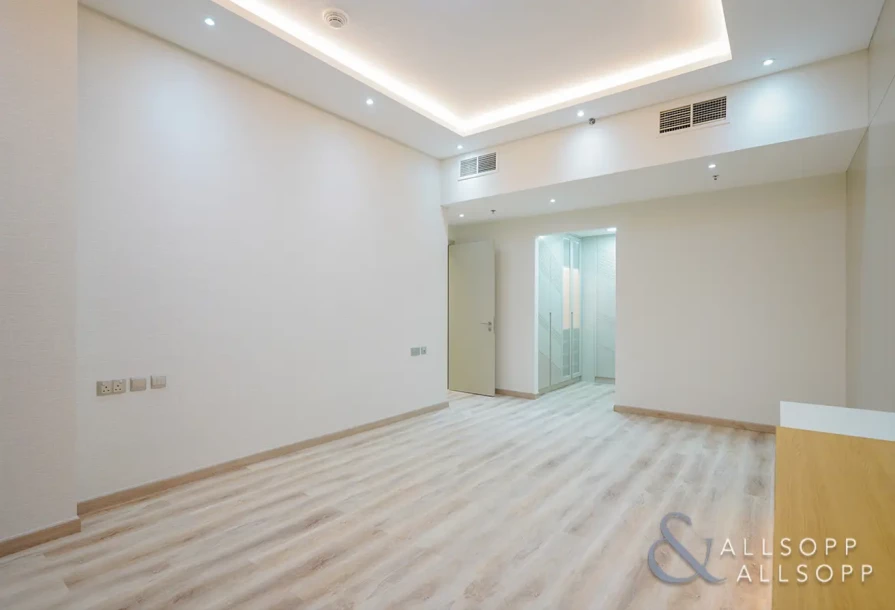 PENTHOUSE FOR RENT IN AMNA-17