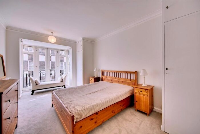 1 Bedroom Flat For Sale-2