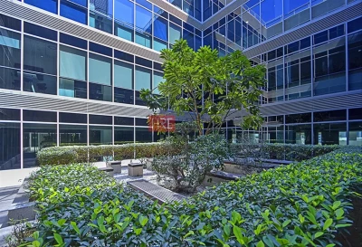 OFFICE SPACE FOR RENT IN OFFICE PARK